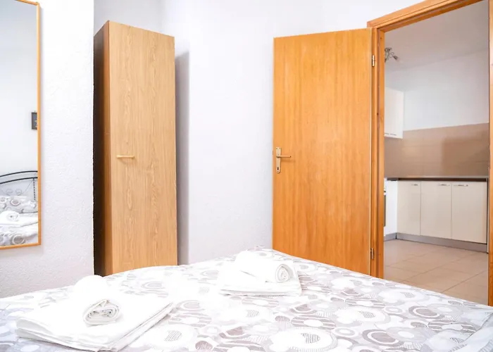 Spila 이반 돌라츠